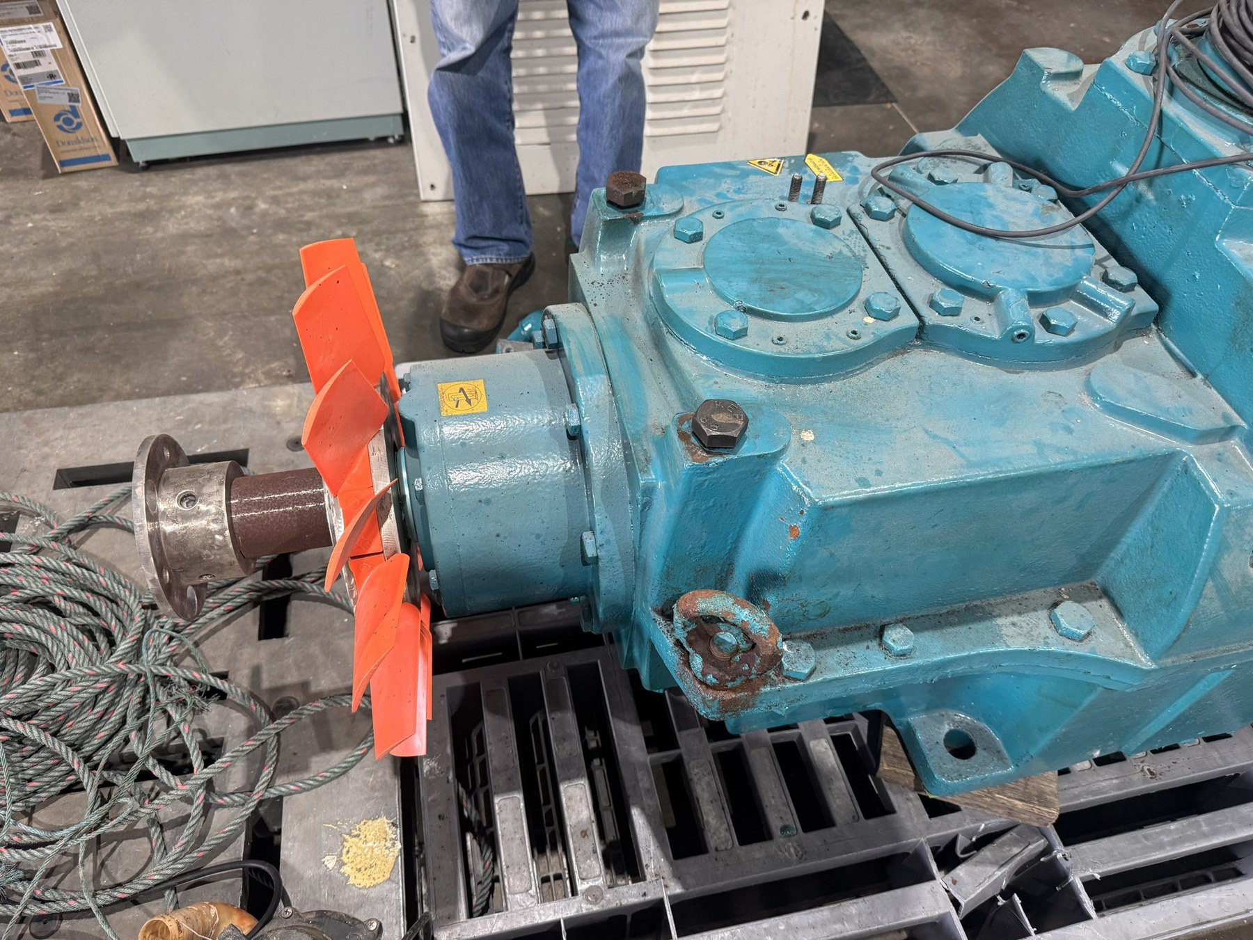 Cooling-tower gearbox at the Chonburi site during the Cell 1 replacement work