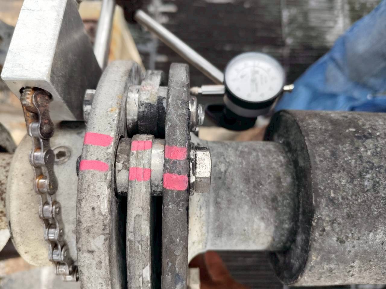 Cooling-tower gearbox and motor drive at the site during the two-cell overhaul